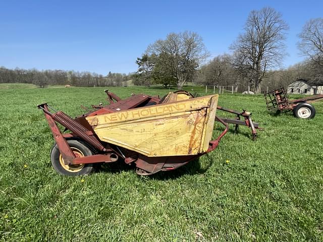 Image of New Holland 479 equipment image 3