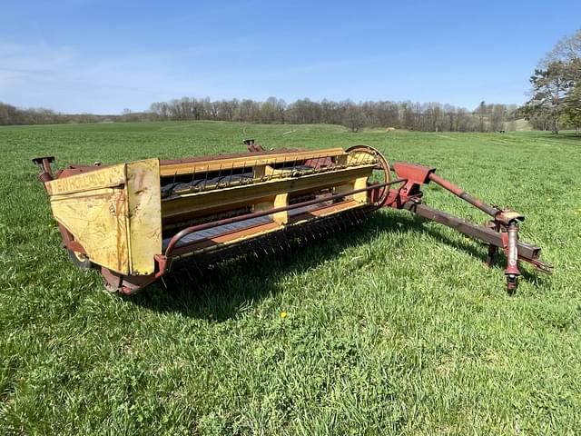 Image of New Holland 479 equipment image 2
