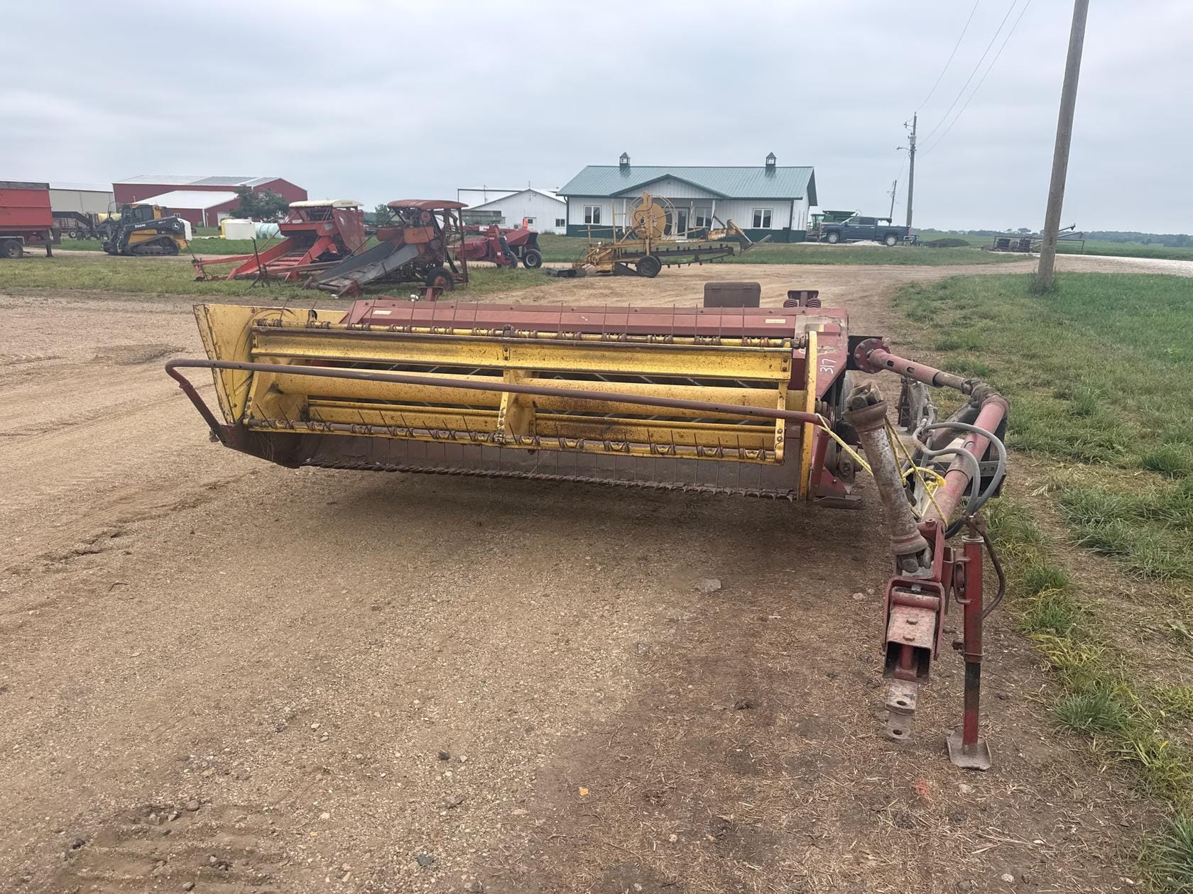 New Holland 479 Equipment Image0