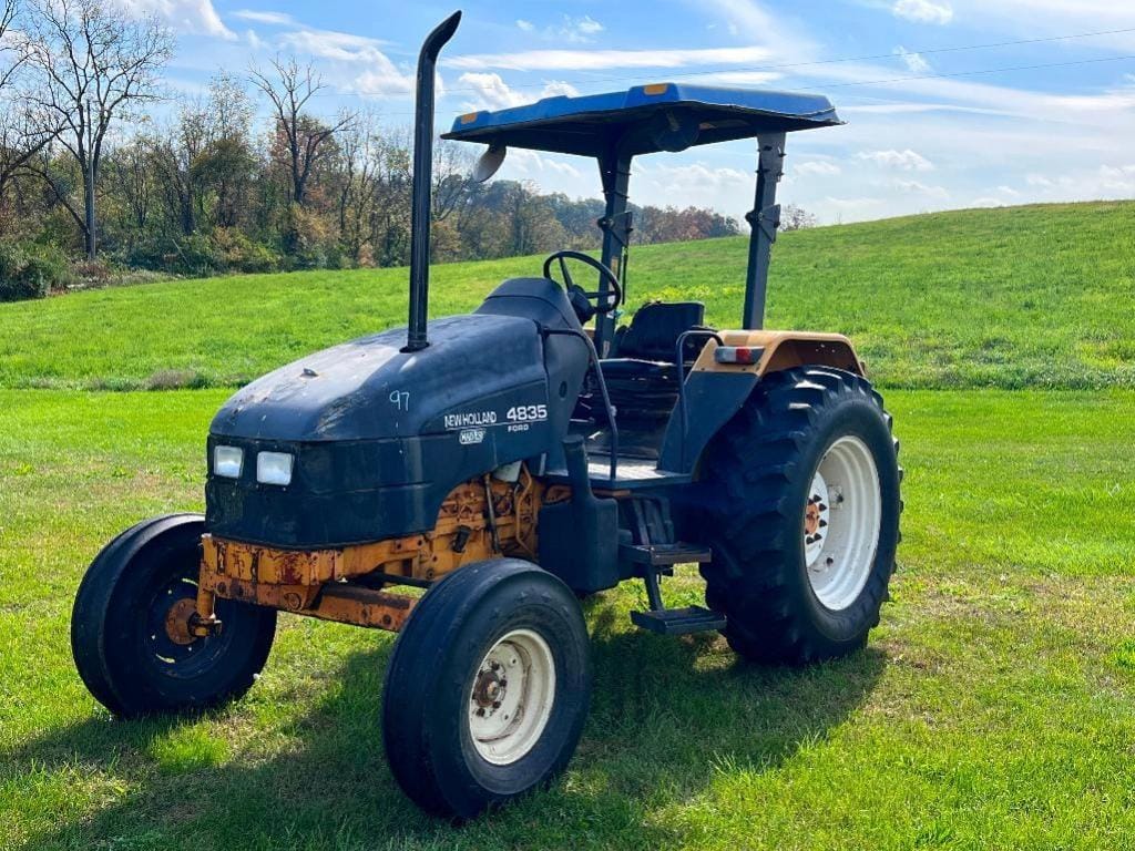 Main image New Holland 4835