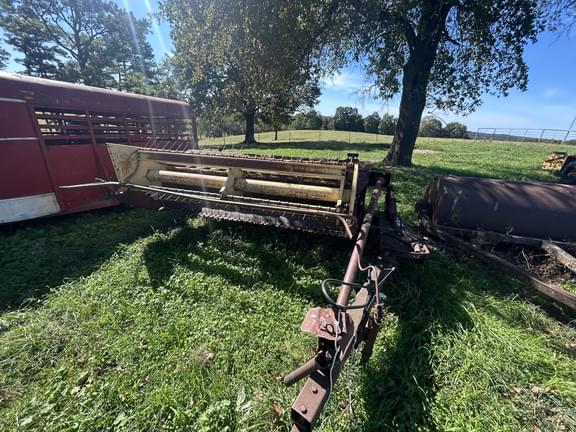 Image of New Holland 488 equipment image 1