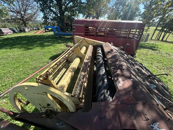 Image of New Holland 488 equipment image 2