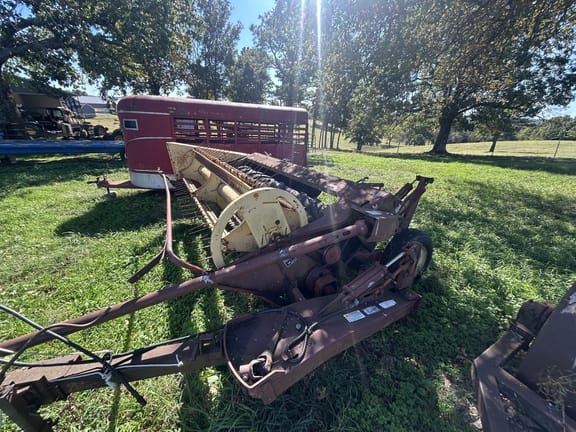 New Holland 488 Equipment Image0