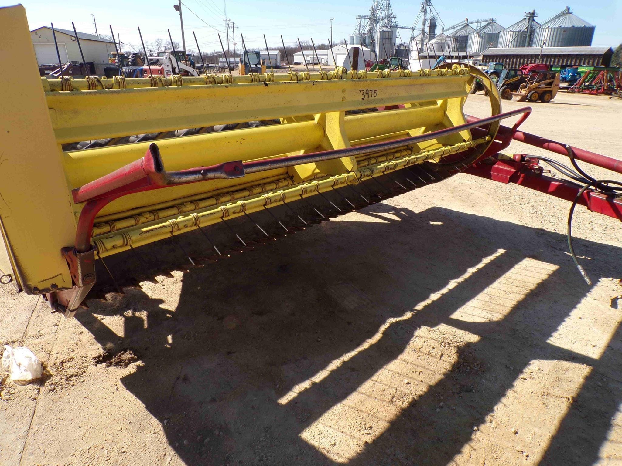 New Holland 488 Equipment Image0