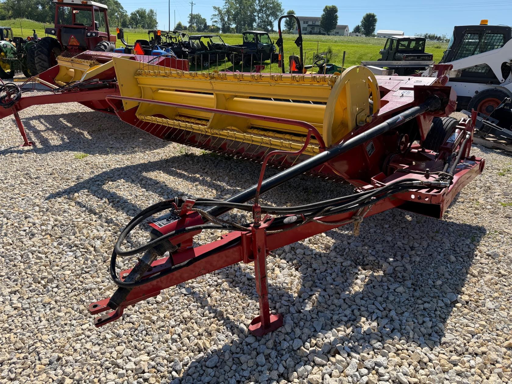 New Holland 488 Equipment Image0