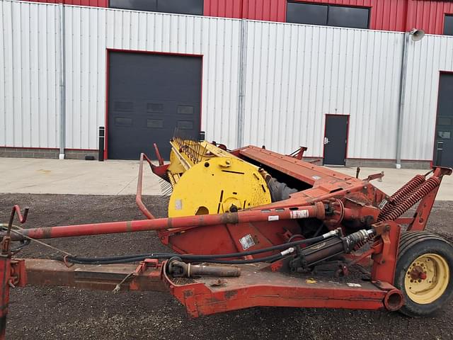 Image of New Holland 488 equipment image 4