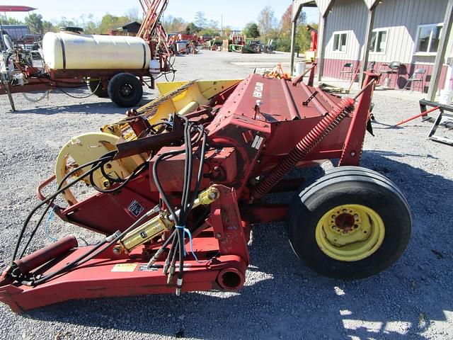 Image of New Holland 488 haybine equipment image 3