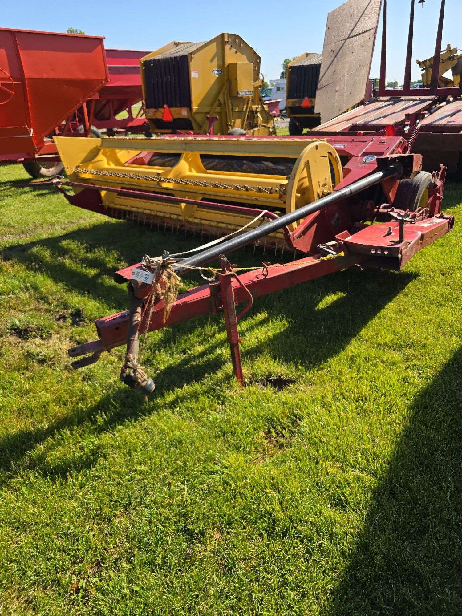New Holland 488 Equipment Image0