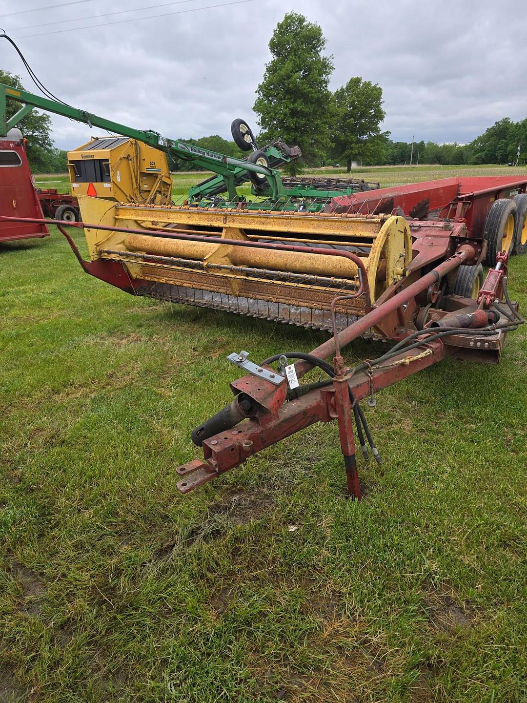 Image of New Holland 488 Primary image
