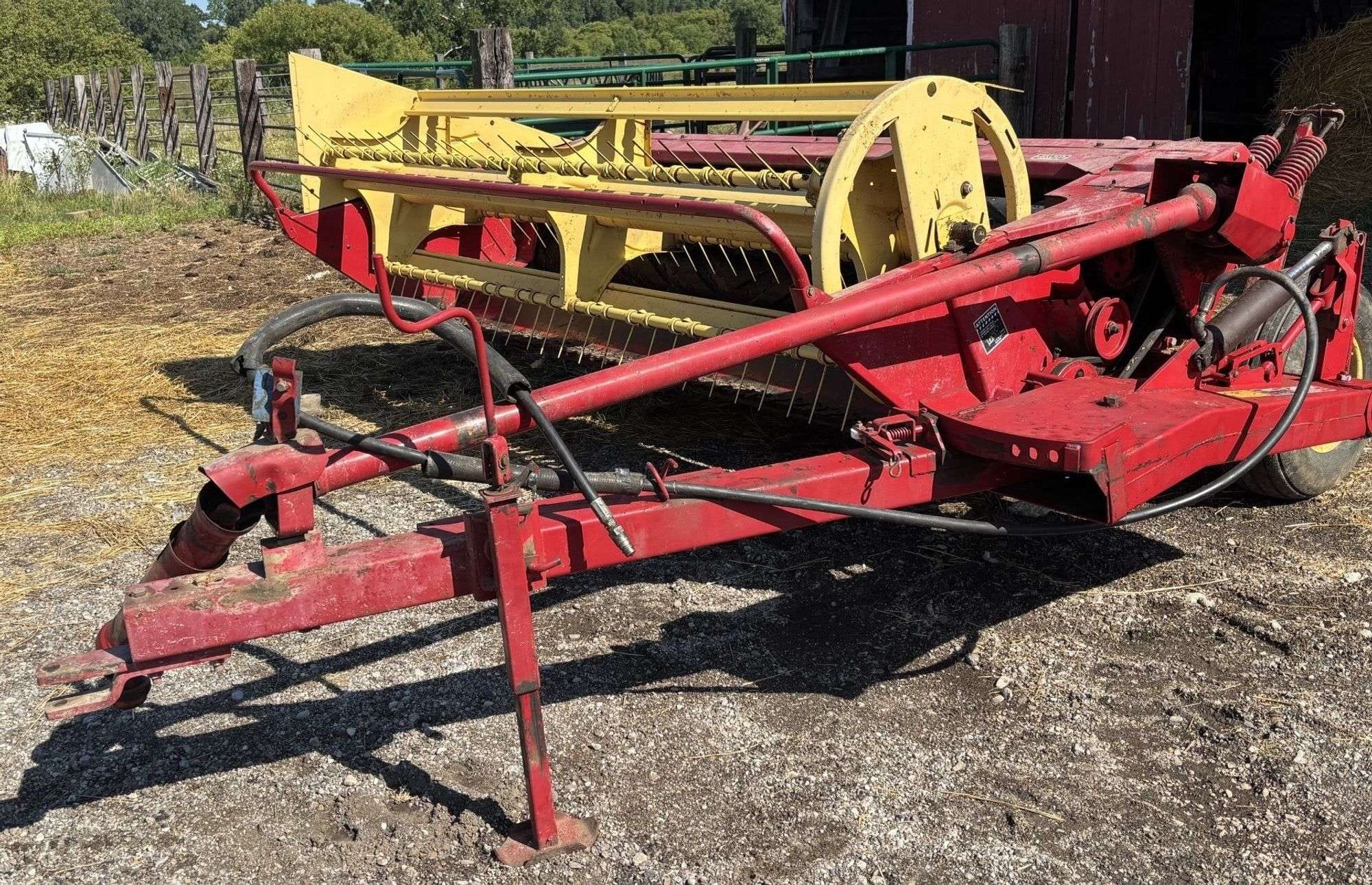 New Holland 488 Equipment Image0