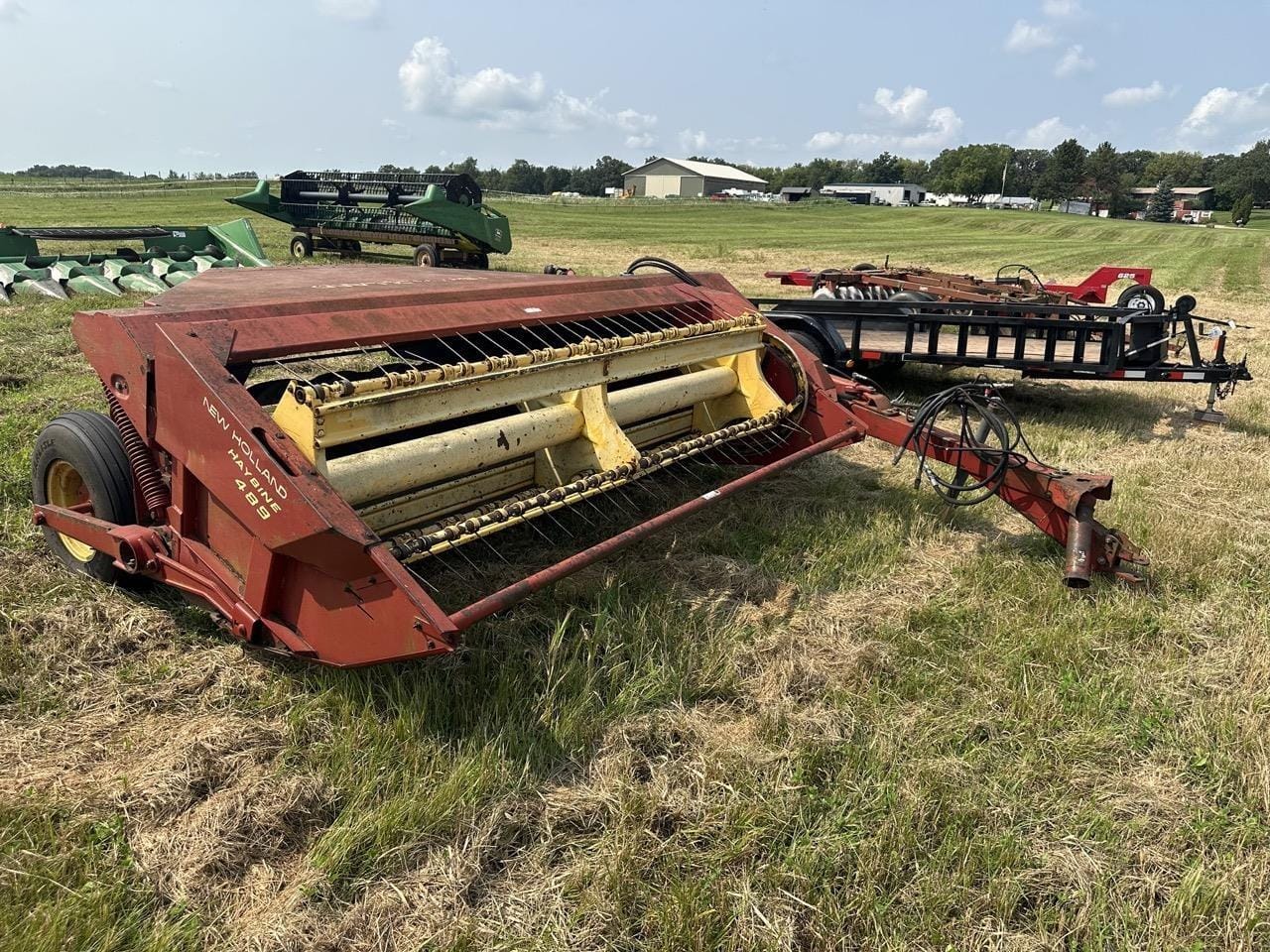 New Holland 489 Equipment Image0