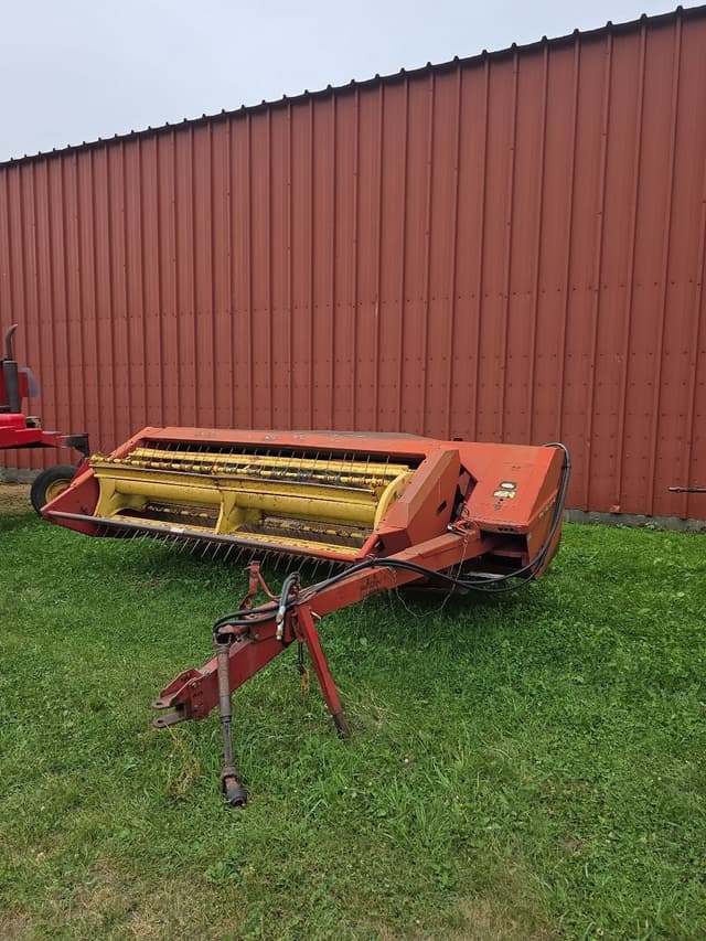 Image of New Holland 489 equipment image 1