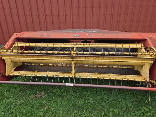 Image of New Holland 489 equipment image 2