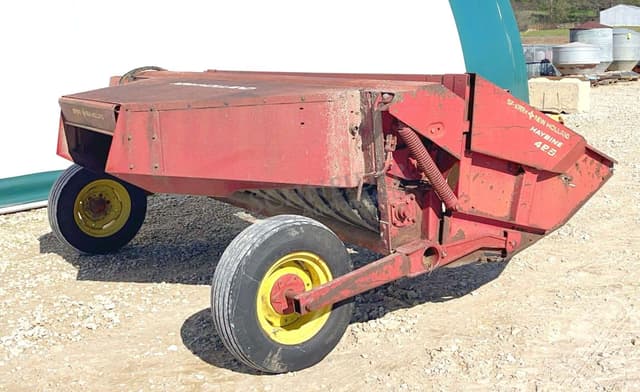 Image of New Holland 489 equipment image 4