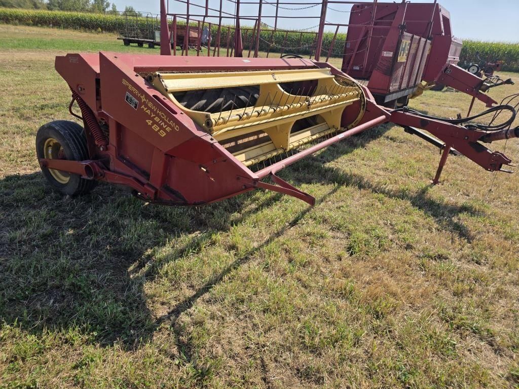 New Holland 489 Equipment Image0