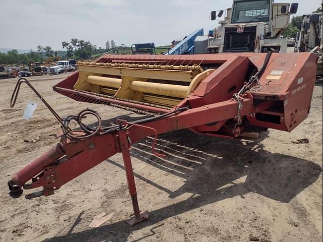 Image of New Holland 489 equipment image 2