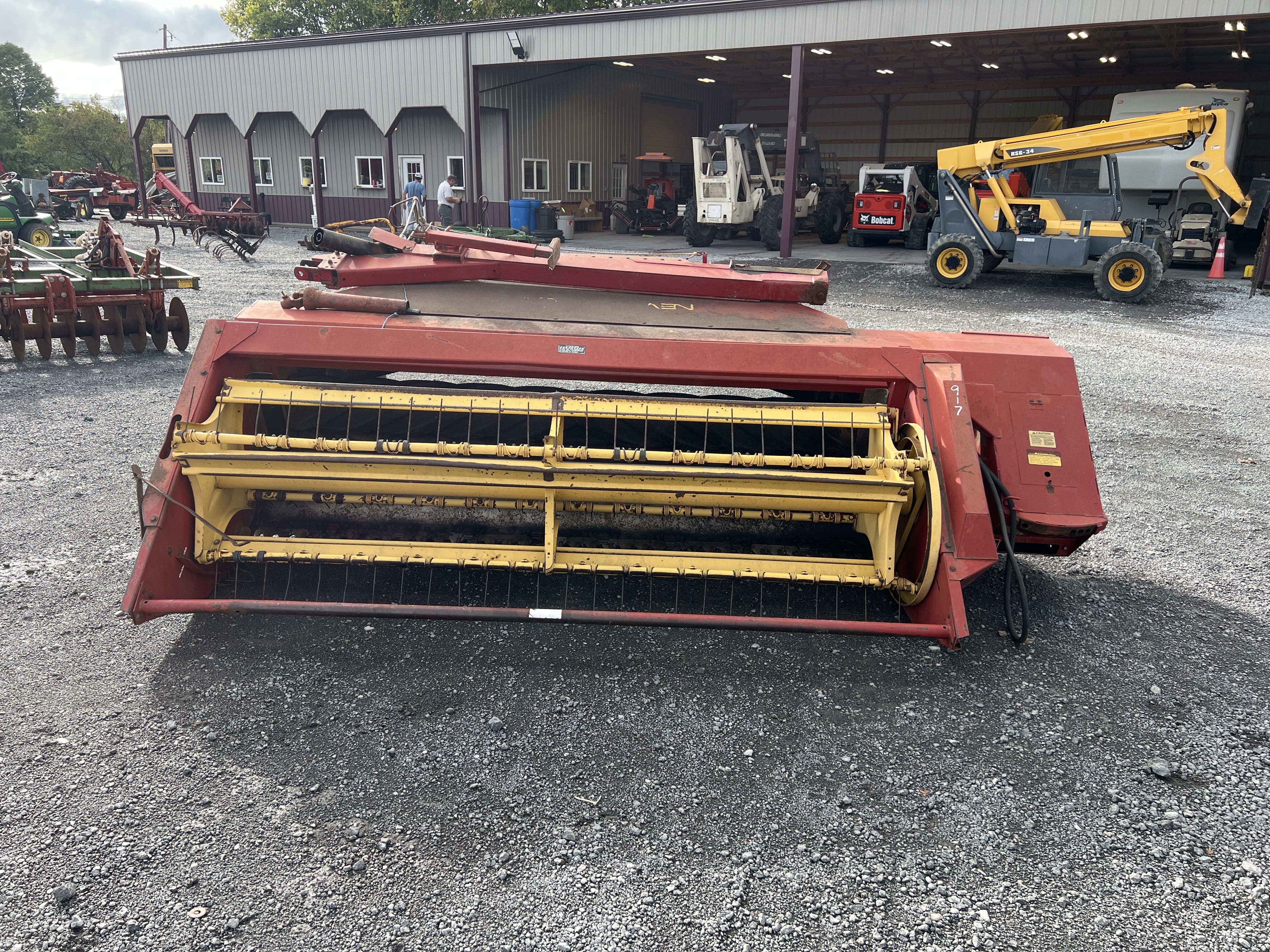 New Holland 489 Equipment Image0