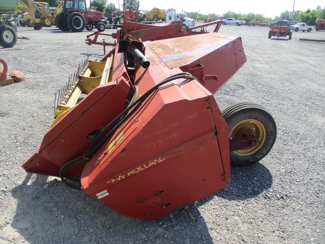 Image of New Holland 489 equipment image 1