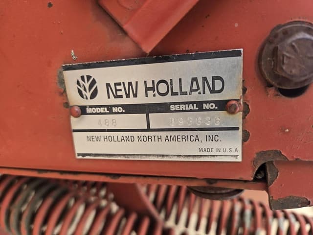 Image of New Holland 488 equipment image 3