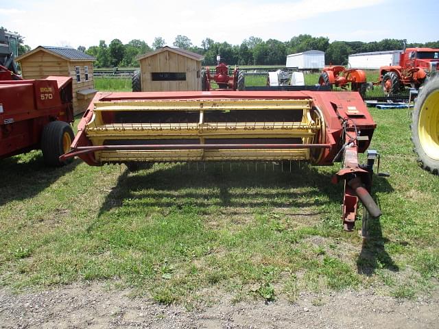 Image of New Holland 489 equipment image 1