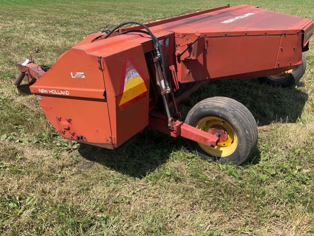 Image of New Holland 489 equipment image 4