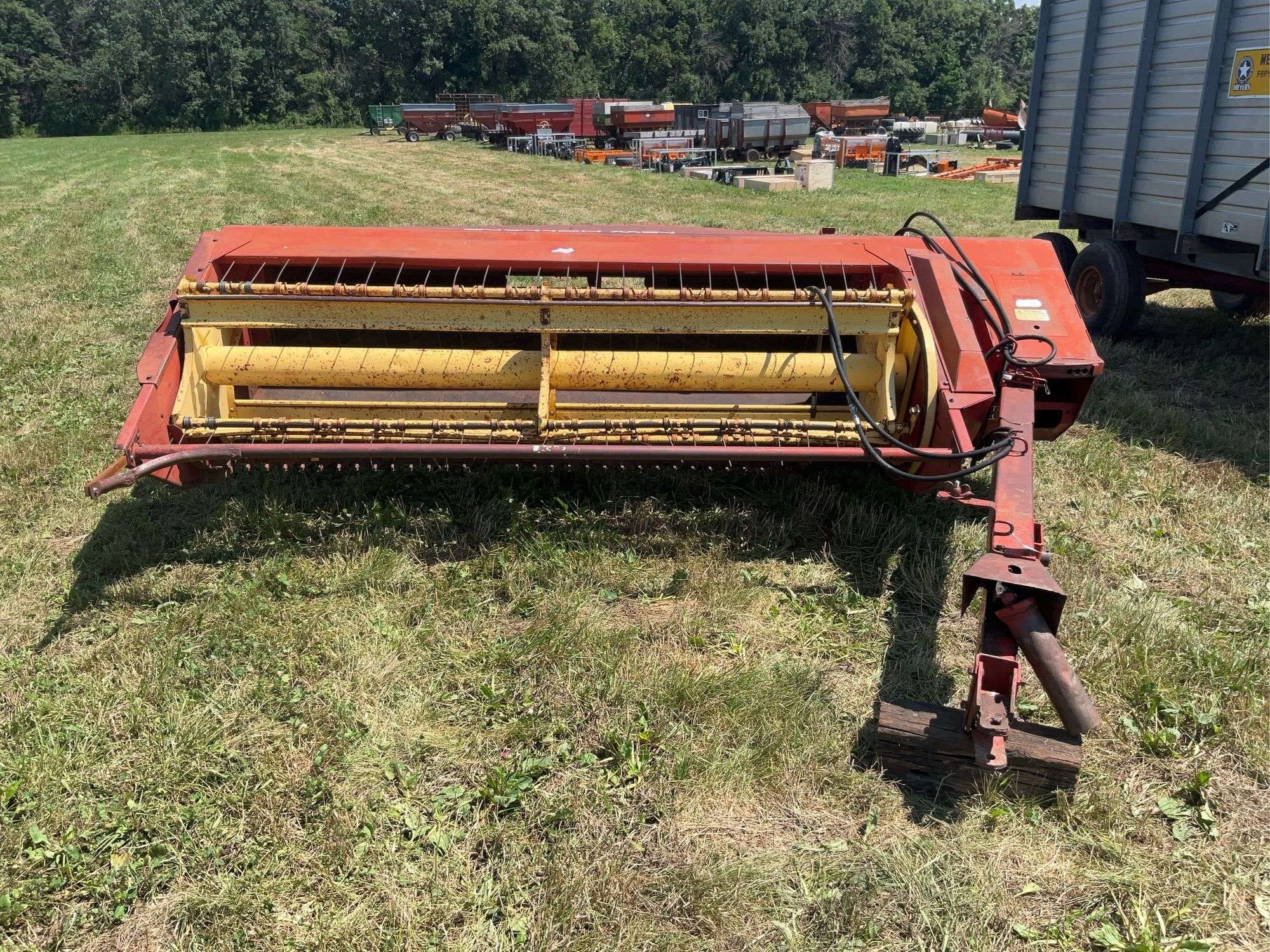 New Holland 489 Equipment Image0