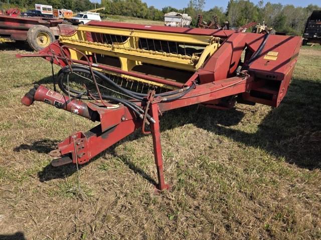 Image of New Holland 489 equipment image 2