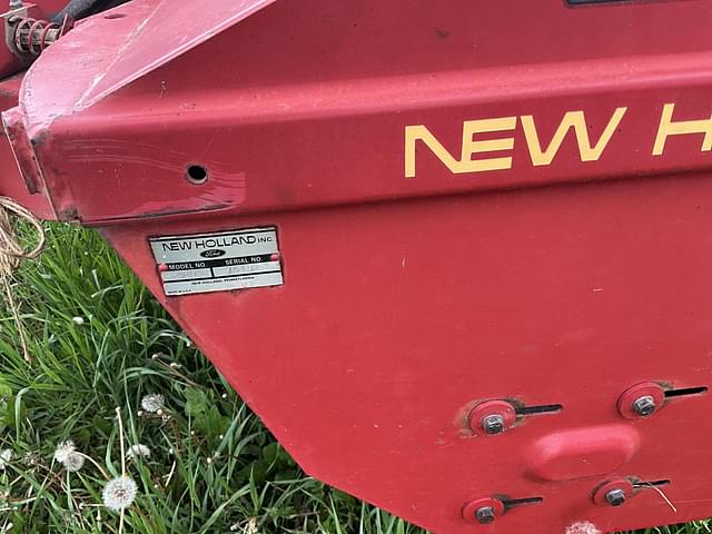 Image of New Holland 489 equipment image 2