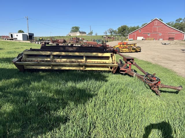 Image of New Holland 490 equipment image 1
