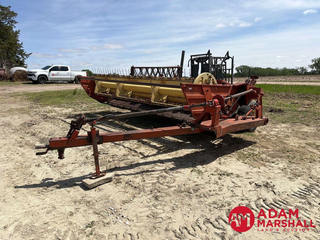 Image of New Holland 490 Primary image