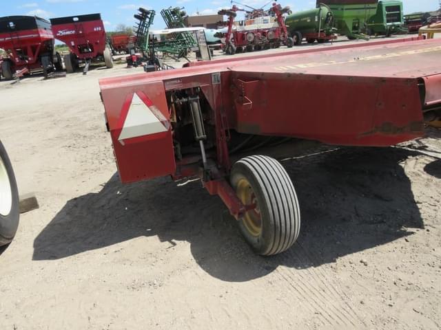 Image of New Holland 492 equipment image 4
