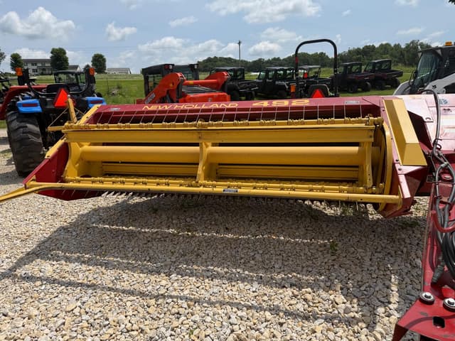 Image of New Holland 492 equipment image 1