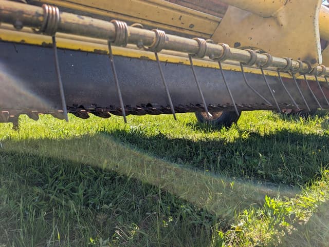 Image of New Holland 492 equipment image 3