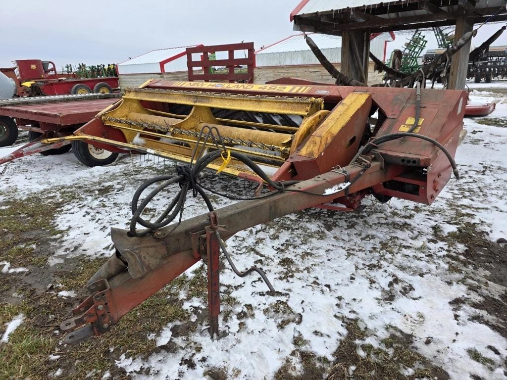 New Holland 492 Equipment Image0