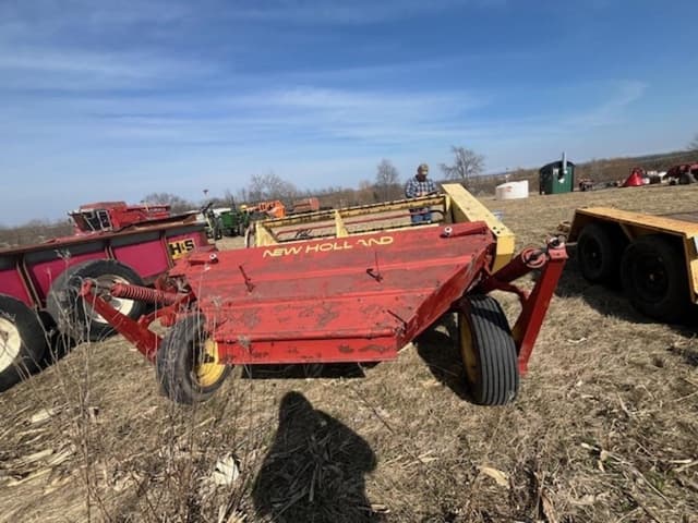 Image of New Holland 479 equipment image 2