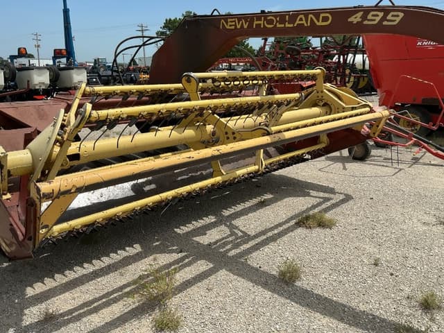 Image of New Holland 499 equipment image 2