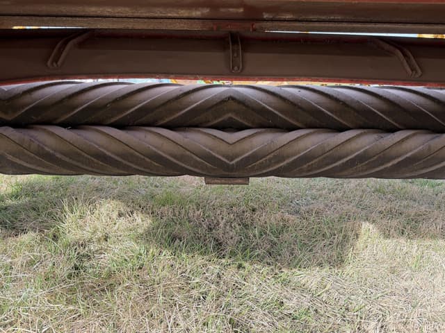 Image of New Holland 499 equipment image 3