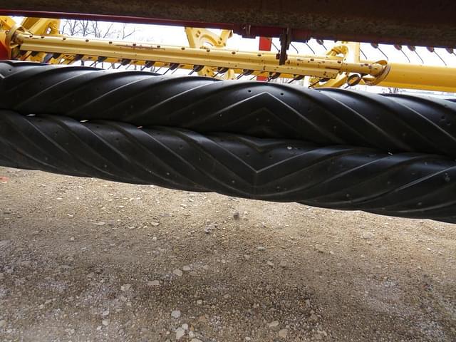 Image of New Holland 499 equipment image 4
