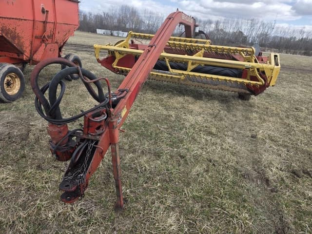 Image of New Holland 499 equipment image 1