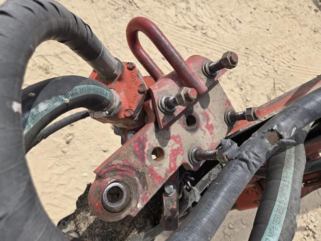 Image of New Holland 499 equipment image 2