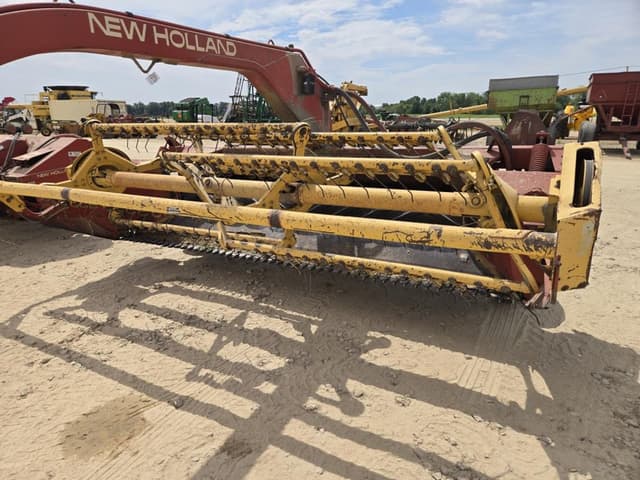 Image of New Holland 499 equipment image 4