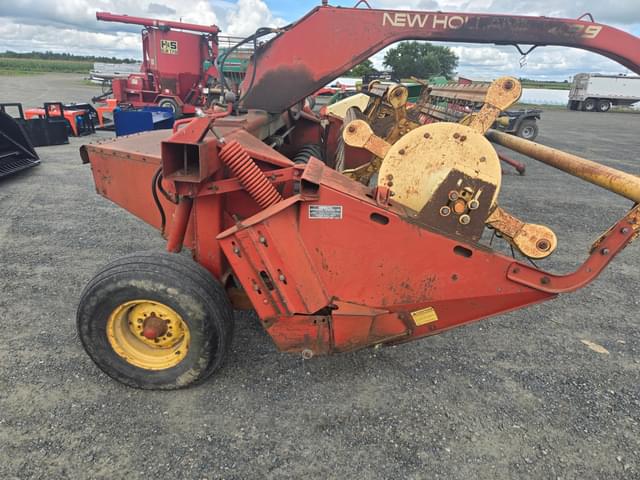 Image of New Holland 499 equipment image 3