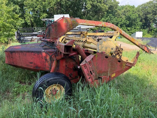 Image of New Holland 499 equipment image 2