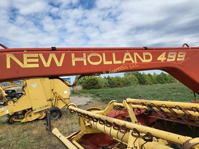 Image of New Holland 499 equipment image 4