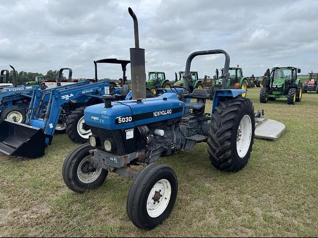Image of New Holland 5030 equipment image 1