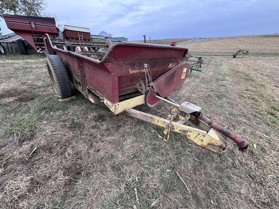 Image of New Holland 510 Primary image