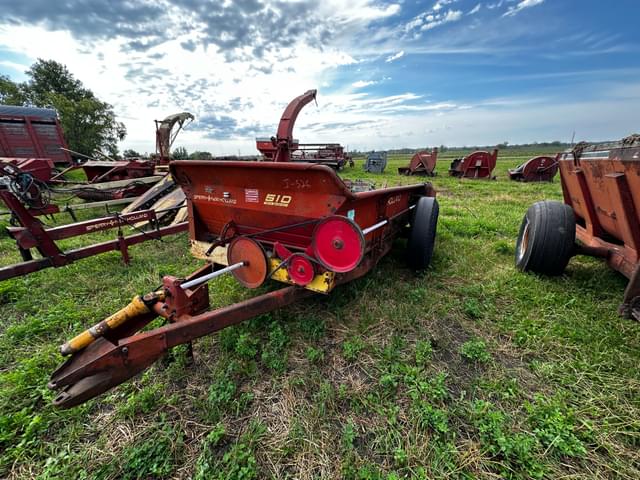 Image of New Holland 510 equipment image 1
