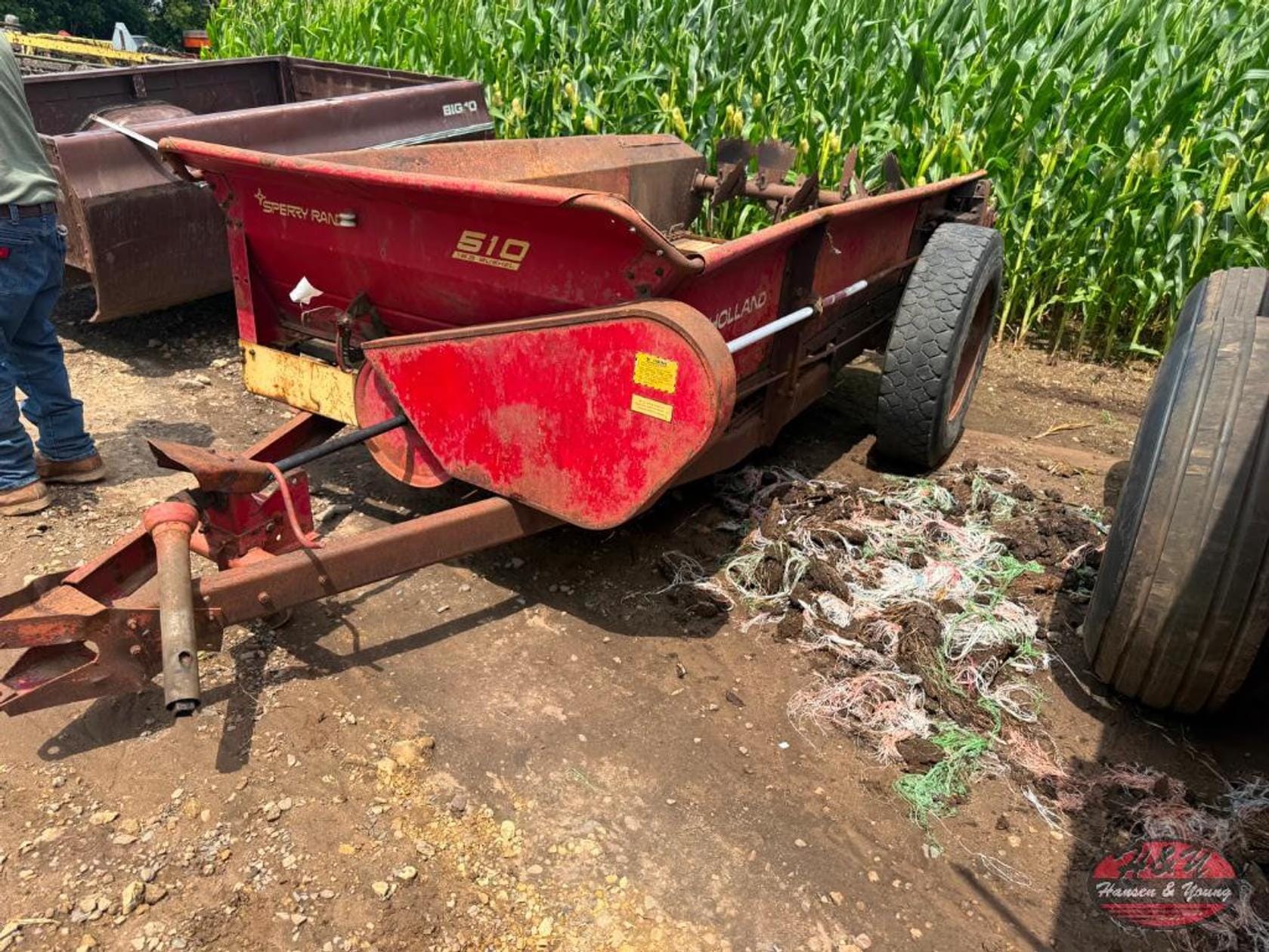 New Holland 510 Equipment Image0