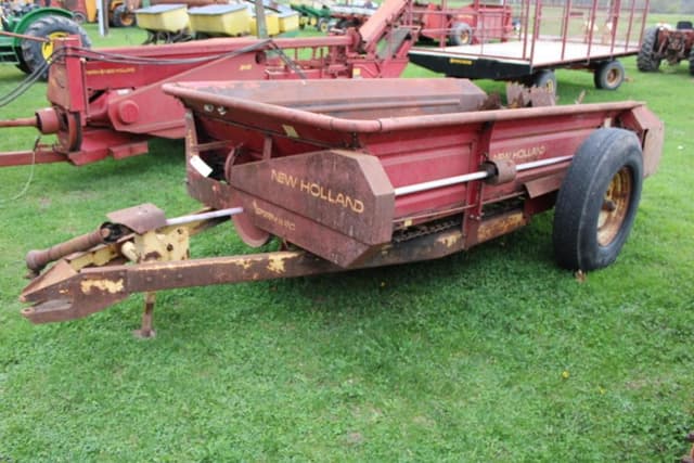 Image of New Holland 512 equipment image 2