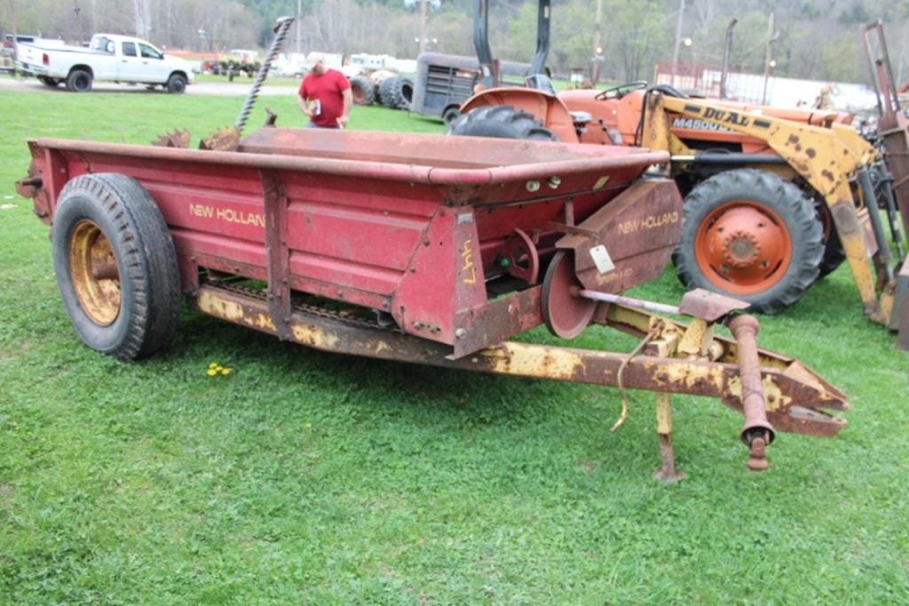 New Holland 512 Equipment Image0